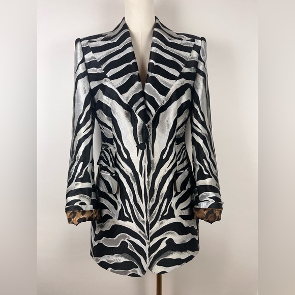 DOLCE & GABBANA
zebra-print lamé jacquard blazer - Picture 3 of 9